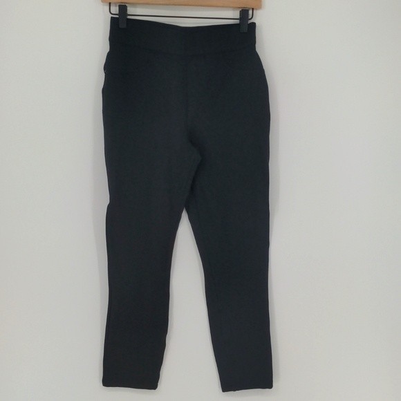 Spanx Black Women's Cropped Pull On Legging Pant Size Medium - Picture 1 of 16